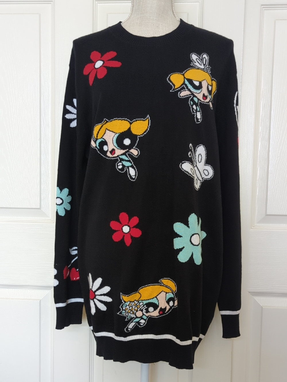 Dolls Kill x Powderpuff Black Cartoon And Flower Graphic Sweater - Picture 1 of 10